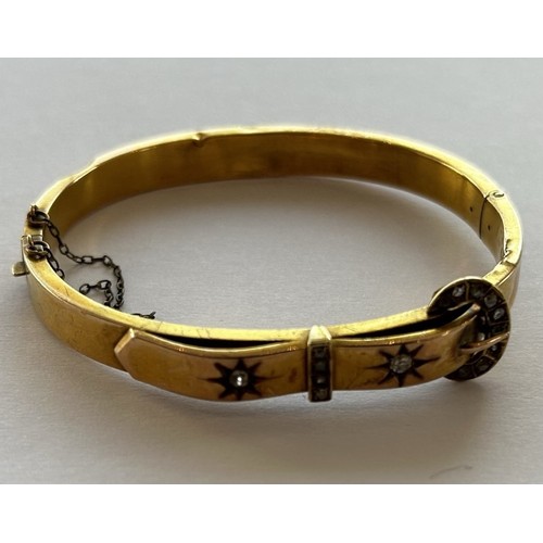 27 - A 15ct Gold Bangle 10.9g