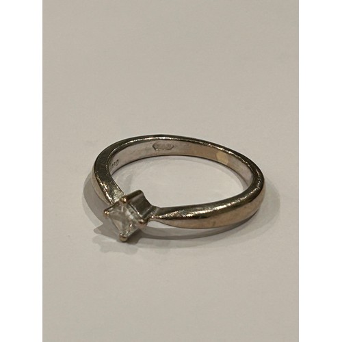 235 - 18ct Diamond Ring, 3.8g gross