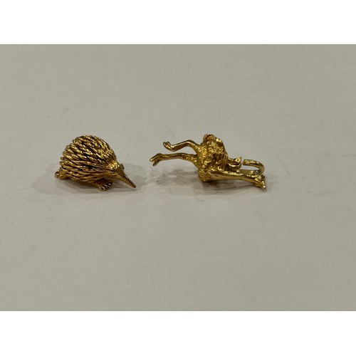 45 - Two 18ct Gold Charms (2) 9.2g