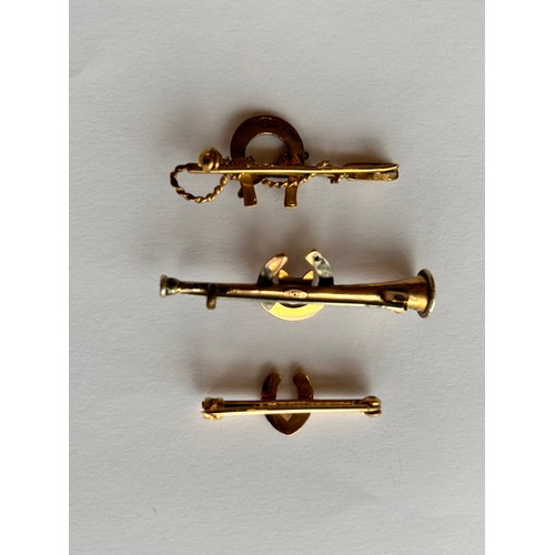 171 - Three 9ct Gold Bar Brooches (3) all with Horse Shoe Detail 5.8g gross