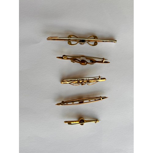 172 - Five 9ct Gold Bar Brooches (5) 9.3g gross