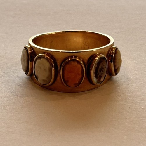 30 - 14ct Gold Cameo Ring 5.6g gross approx size L