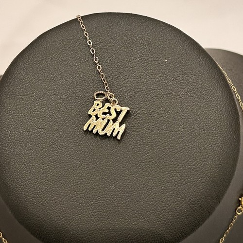 161 - 9ct Gold Chain with Pendant 'Number 1 Mum' (1.1g) & similar in silver (2) 4.1g total