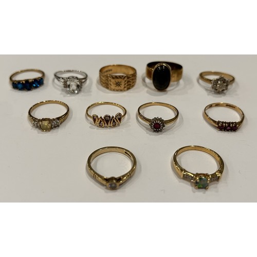 15 - Eleven 9ct Gold Stone Set Rings (11) 25.4g gross