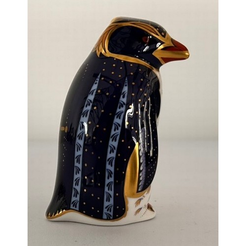 337 - Royal Crown Derby Rockhopper Penguin 10.5cm tall