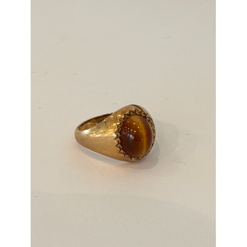 98 - 9ct Gold Ring 7.7g approx size R