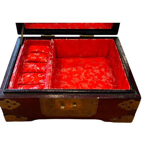 207 - Seven Oriental Themed Jewellery Boxes (7)