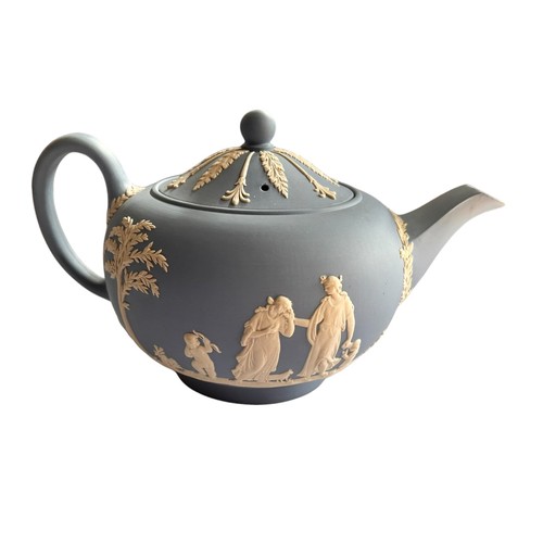 348 - Wedgwood Jasperware Teapot