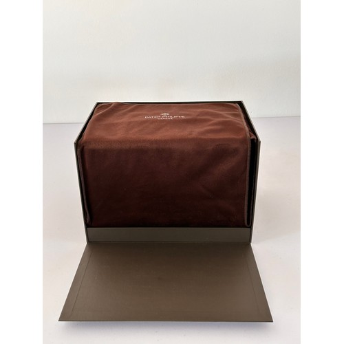 274 - Very Rare Patek Philippe Winder box. 
Fitted interior, fabric cover & outer box, width of inner box ... 