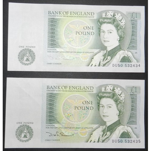 411 - £1 (x2) Somerset. 1981. B341. DU50 532434-5 consecutive. EF. Scotland. Bank of Scotland. £5. 1ST jan... 