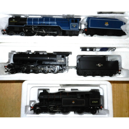 279 - BACHMANN. (3) 31-609A 2-6-2T loco. 67669, BR, black; 32-553 4-6-2 loco & tender. 60161 'North Britis... 