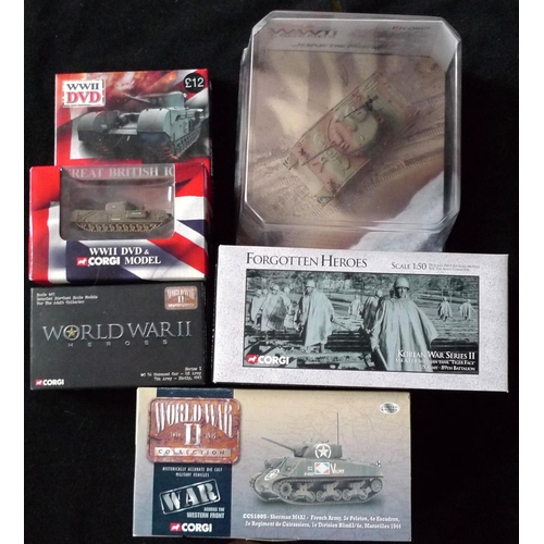 17 - CORGI. WW II Collection. CC51005 Sherman M4A2. WW II Heroes. WC56 Command car. Forgotten Heroes.  Ko... 