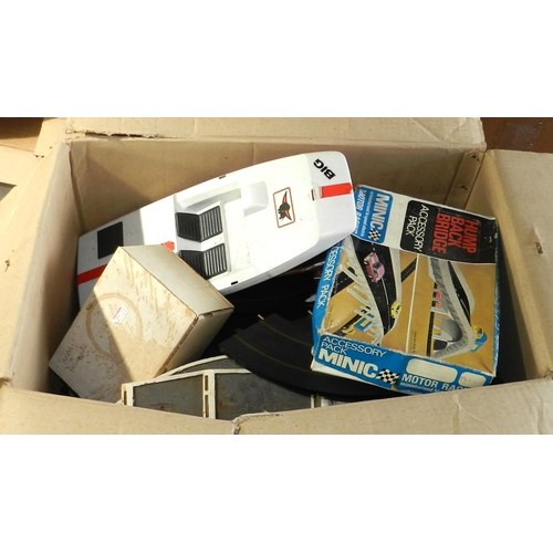 261 - Box of mixed items inc. MINIC roadway, model boats in need of attention etc.