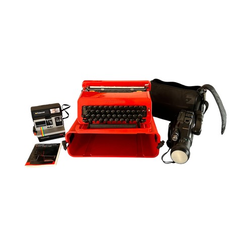 196 - Ettore Sottsass and Perry King for Olivetti, A Valentine typewriter. Circa 1970, in original case, h... 