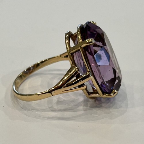 97 - Unhallmarked 9ct Gold & Amethyst Ring (6.6g gross)