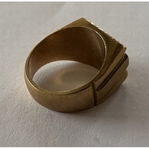 44 - 18ct Gold Ring 15.7g approx size W, stamped '18k 750'