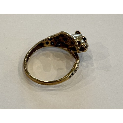 138 - 9ct Gold, Sapphire & Diamond Chip Ring in the form of a Leopard, 2.7g approx size N