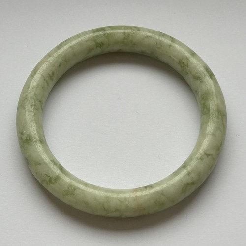 110 - Jade Bangle 8cm & 6cm internal