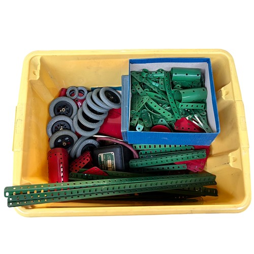 133 - A Box of Vintage meccano