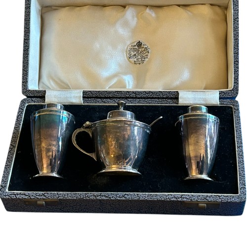 61 - Cased Silver Plate Cruet Set and a good quality EPNS Tea Service