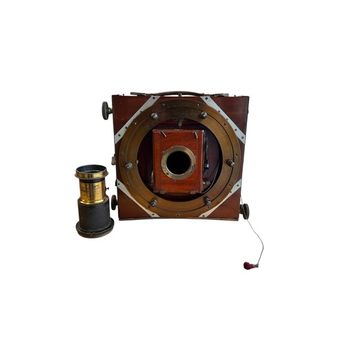 106 - A Thornton-Pickard Royal Ruby Triple Extension Field Camera by Thornton-Pickard Manufacturing Compan... 