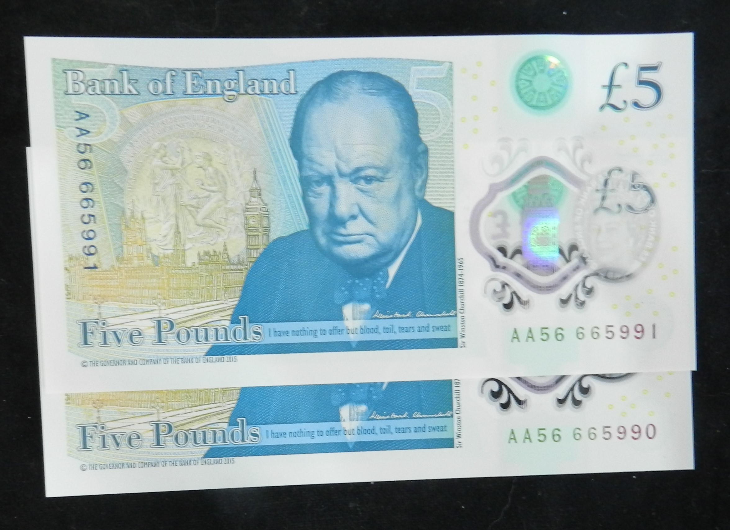 Banknotes. (2) £5 plastic note. First Issue. 2016. AA56 665990 to ...