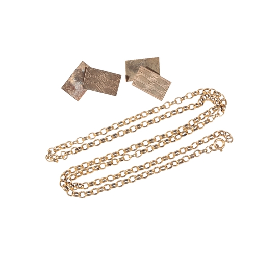 265 - A PAIR OF GENTLEMAN'S 9CT GOLD CUFFLINKS AND CHAIN the cufflinks of rectangular form with chain conn... 