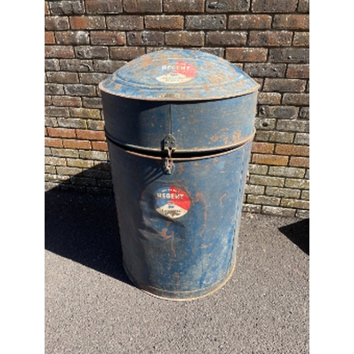 68 - A 45 GALLON REGENT PARAFFIN DISPENSER blue with Regent branding, 110cm high and 65cm diameter approx... 