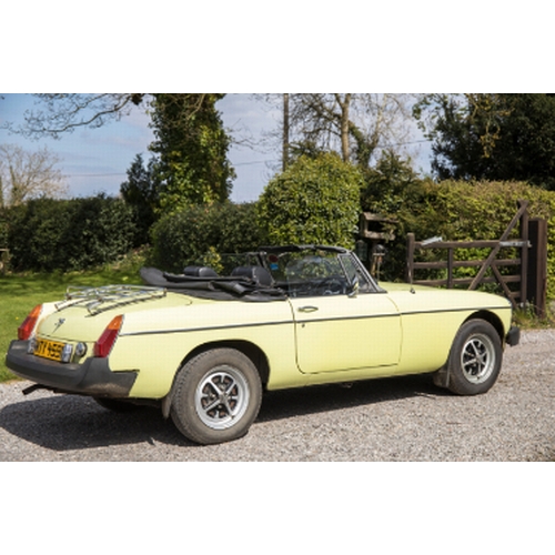 9 - 1976 MG MGB ROADSTER. Registration Number: MTY 459R, Chassis Number: GHN5-405586G, Engine Number: -1... 