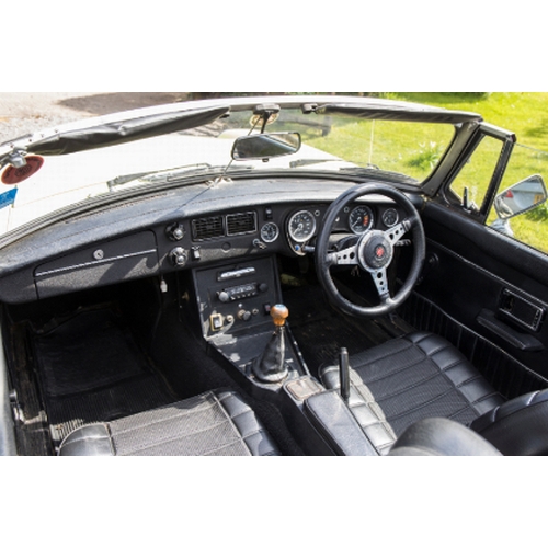 9 - 1976 MG MGB ROADSTER. Registration Number: MTY 459R, Chassis Number: GHN5-405586G, Engine Number: -1... 