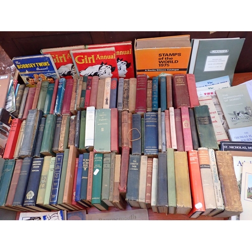 A SMALL COLLECTION OF DORSET BOOKS including Dorset year books, and a ...