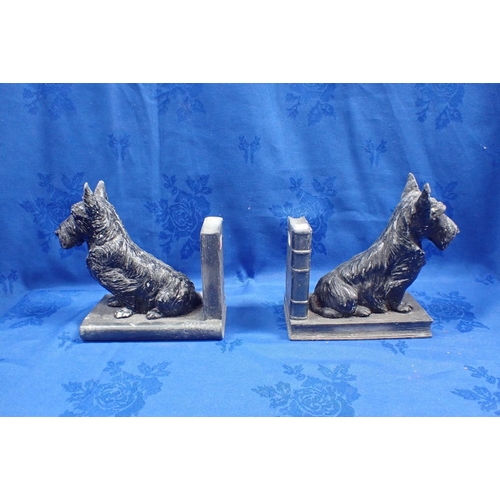 114 - A PAIR OF SPELTER SCOTTISH TERRIER BOOK ENDS 18cm high