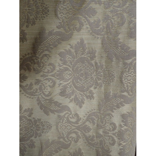 39 - A BOLT OF SILK BROCADE FABRIC about 4 metres, 132 cms wide