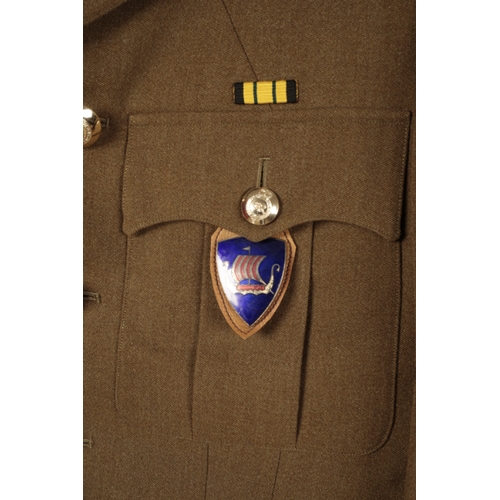 112 - AN OFFICER'S SUMMER UNIFORM Order of the Bath Regiment (Staff Officer) and Mess Dress comprising jac... 