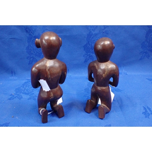 337 - PAIR OF SMALL WOODEN KNEELING FIGURES Philippines, one male and one female, both with hands clasped ... 