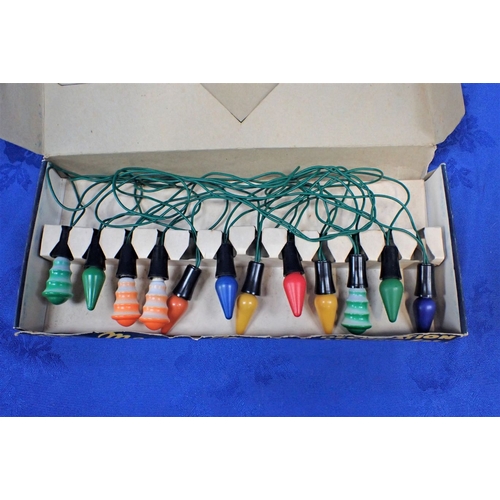 454 - A SET OF VINTAGE FAIRY LIGHTS: ISMAY 'MULTI-COLOURED MERRY MAKER LIGHTING SET' circa 1950s (untested... 