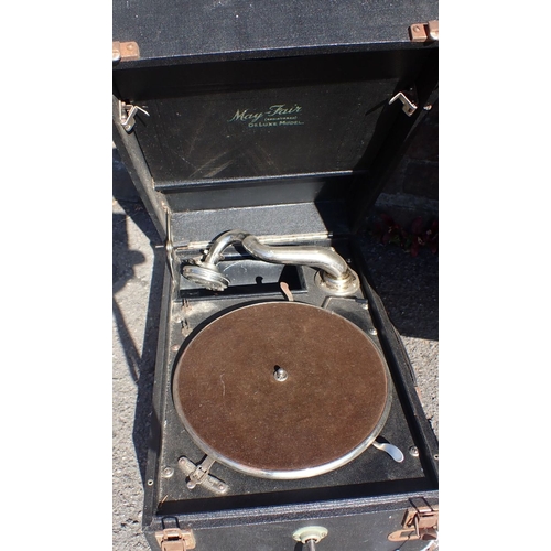 165 - A 'MAYFAIR DELUXE' PORTABLE GRAMOPHONE (runs, but soundbox needs attention), a 1920s gramophone cabi... 