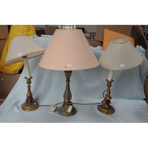 186 - A LARGE COLLECTION OF TABLE LAMPS