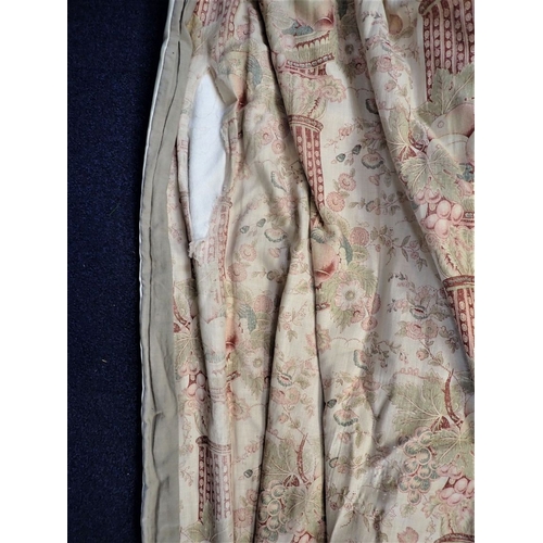 152 - A PAIR OF GEOFFREY BENNISON LINEN CURTAINS country house style, edged with natural linen, lined and ... 