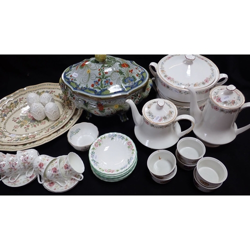 87 - A DECORATIVE FAIENCE TUREEN (cracked), and a collection of ceramics