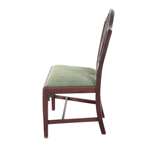 290 - A SET OF EIGHT MAHOGANY DINING CHAIRS IN THE MANNER OF GEORGE HEPPLEWHITE including two elbow chairs... 