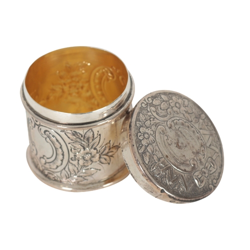 17 - A SMALL GROUP OF SILVER AND SILVER MOUNTED ITEMS including a lidded pot by William Hutton & Sons Ltd... 