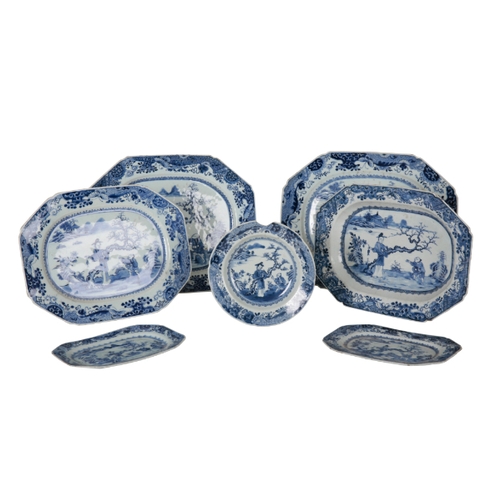 190 - AN 18TH CENTURY CHINESE EXPORT PART SERVICE decorated in blue and white with figural scenes to the f... 