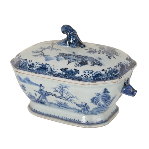 190 - AN 18TH CENTURY CHINESE EXPORT PART SERVICE decorated in blue and white with figural scenes to the f... 