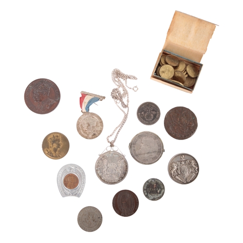 289 - A COLLECTION OF MEDALLIONS Bronze 1911 Coronation Medal, in red leather box of issue.

1892-1893 Wor... 