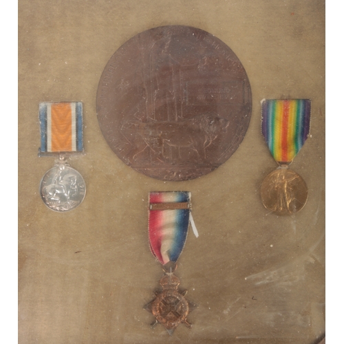 292 - 1914 STAR BAR TRIO AND PLAQUE to Lieutenant Edmund Swetenham Durh Li

1914 Star, with original bar. ... 