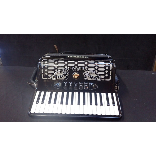 202 - A GUERRINI RAMONA QUATTRO ACCORDION cased