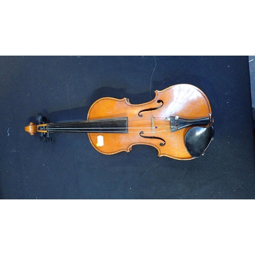 205 - A QUARTER-SIZED VIOLIN (CHINESE) 29cm two-piece back