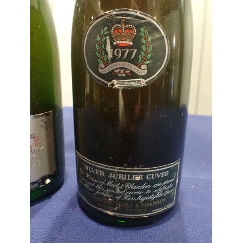 234 - MOET & CHANDON SILVER JUBILEE CELEBRATION CHAMPAGNE 1977, with a bottle of Veuve Cliquot Ponsardin c... 