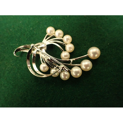 415 - MIKIMOT0 HALLMARKED CULTURED PEARL SPRAY BROOCH silver